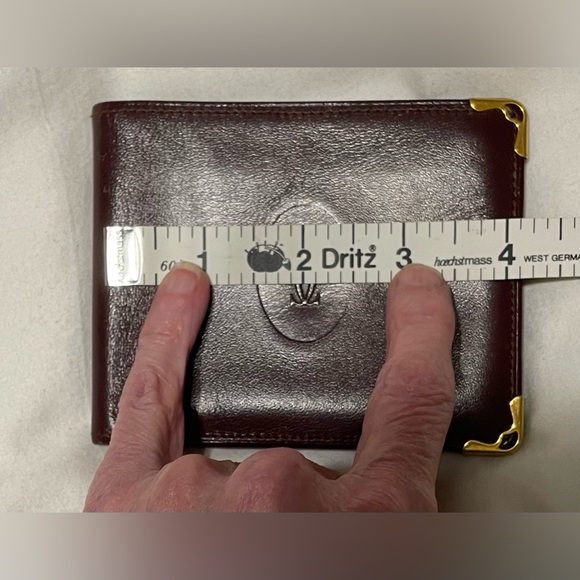 Cartier Authentic Vintage Maroon Leather Compact Wallet with Embossed Logo - Picture 12 of 16